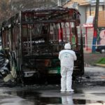 Сантьяго, Чили: предвыборная атака на автобус компании ТрансСантьяго