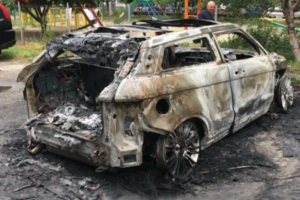 Kiev: Luxury Car Torched by Cell FAI