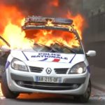 Париж, Франция: за нападение на полицейское авто 6 товарищей получили тюремные сроки
